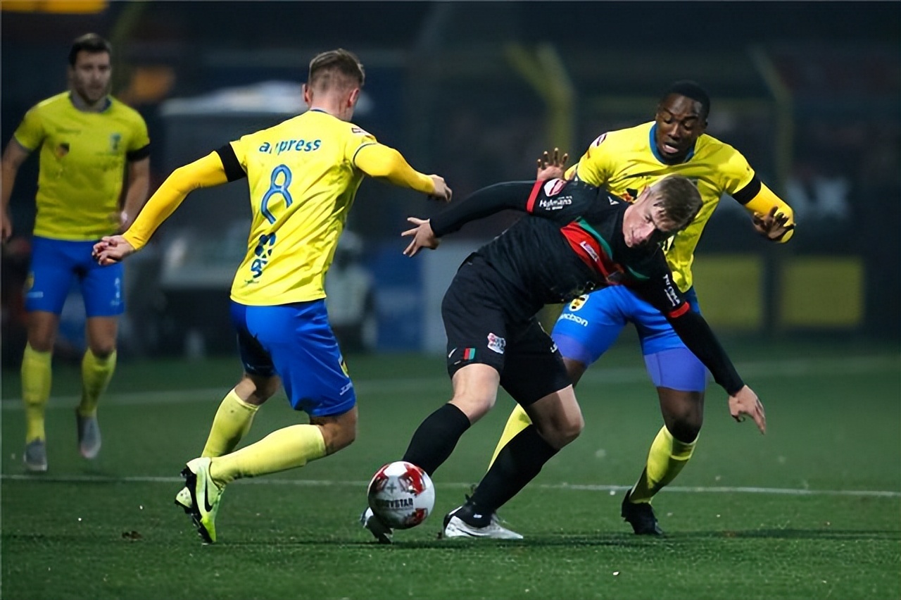 XingKong Sports-今晨体能课后，皇家马德里状态回暖备战荷甲，信心回归，球探报告显示潜力的简单介绍